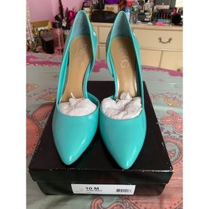 BCBG Turqouise Heels